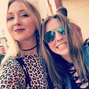 Meet your Posher, Emily